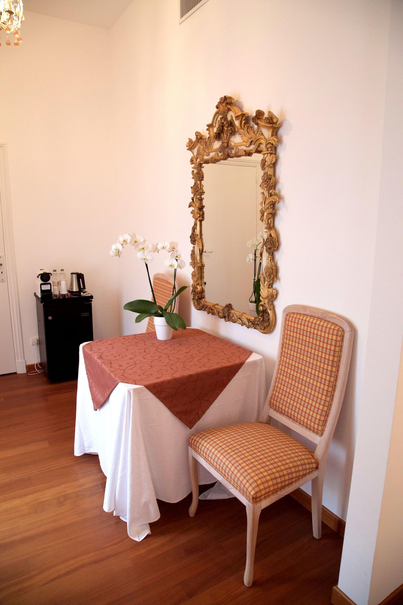 Grand Hotel Des Ambassadeurs Menton Kültér fotó